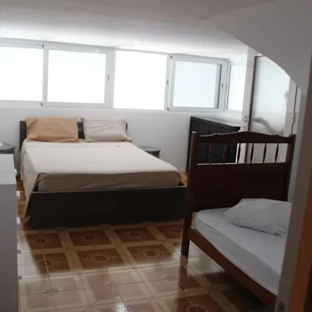 Casa Peni * Ampuriabrava